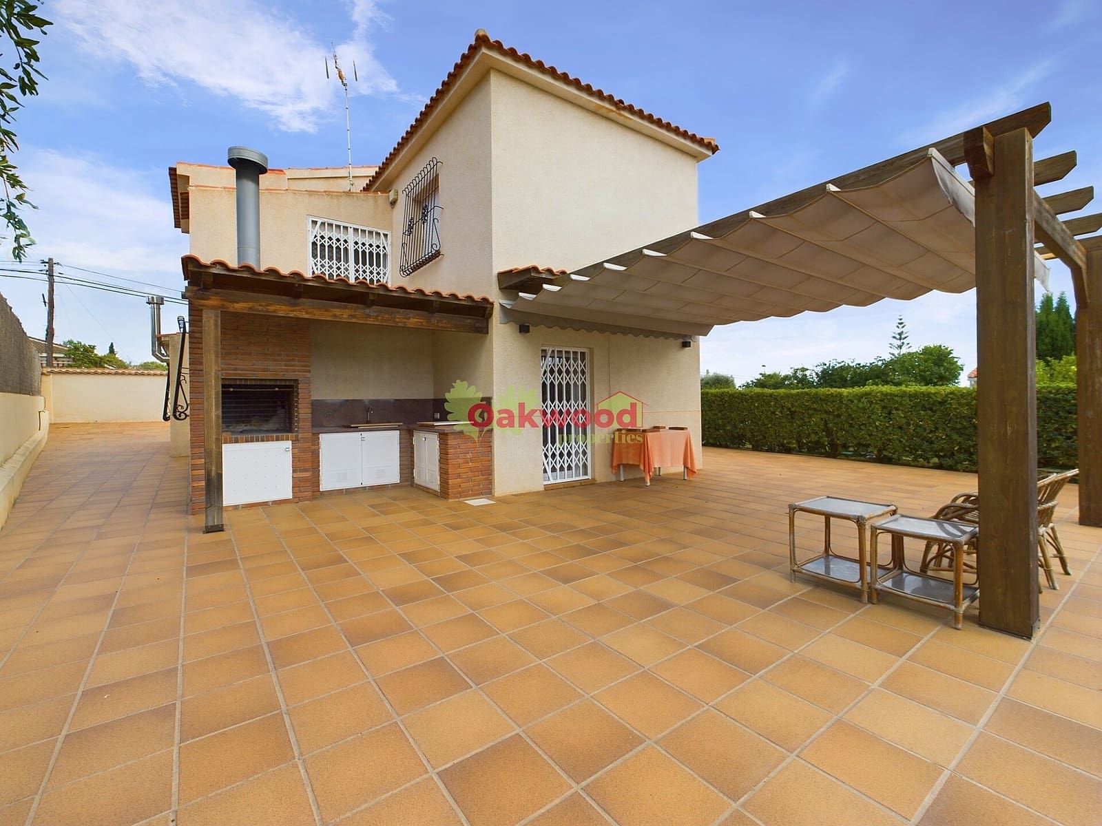 4 bedroom Villa for sale in Pinar de Campoverde with pool garage - € 655,000 (Ref: 8592678)