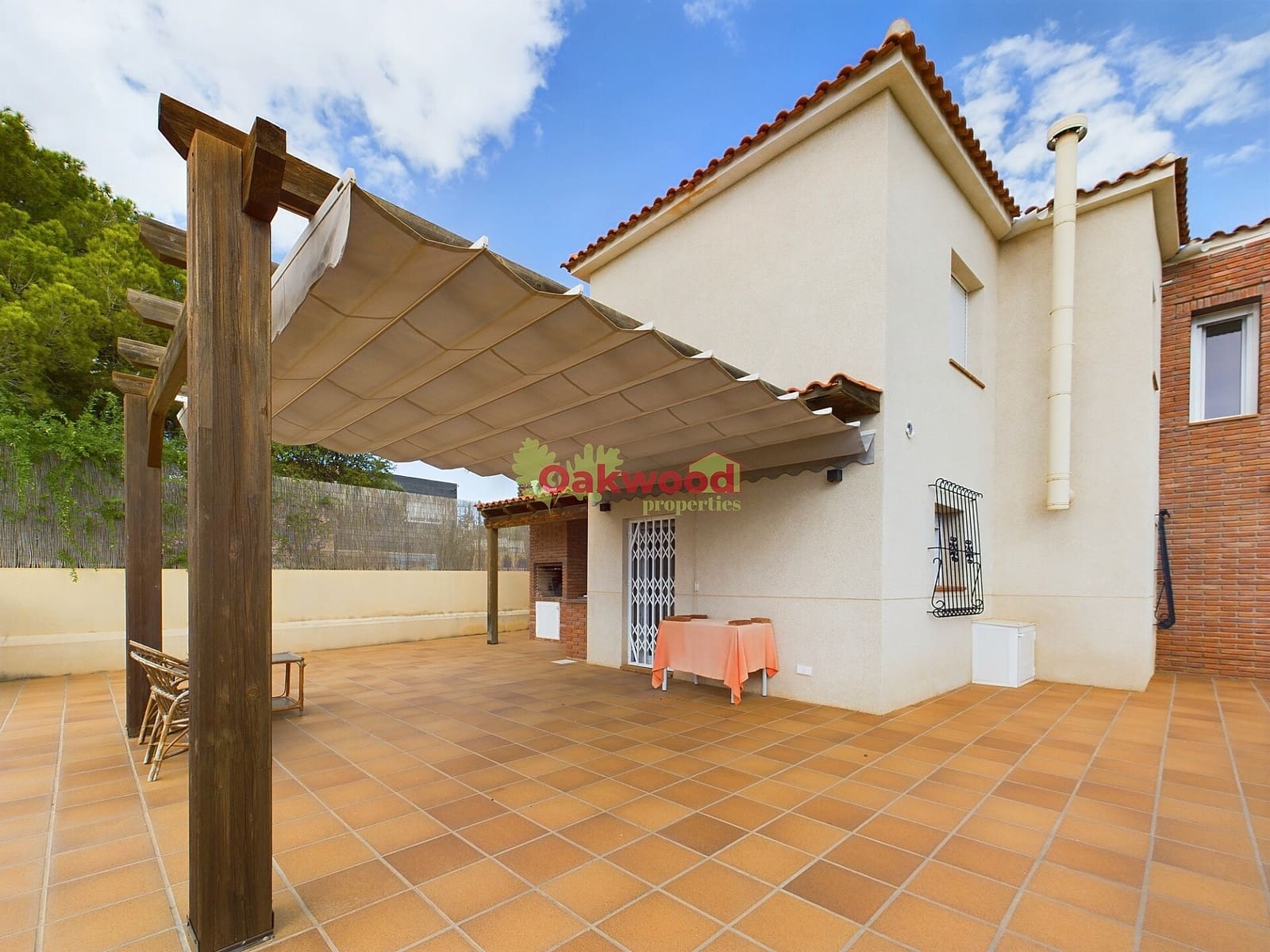4 bedroom Villa for sale in Pinar de Campoverde with pool garage - € 655,000 (Ref: 8592678)