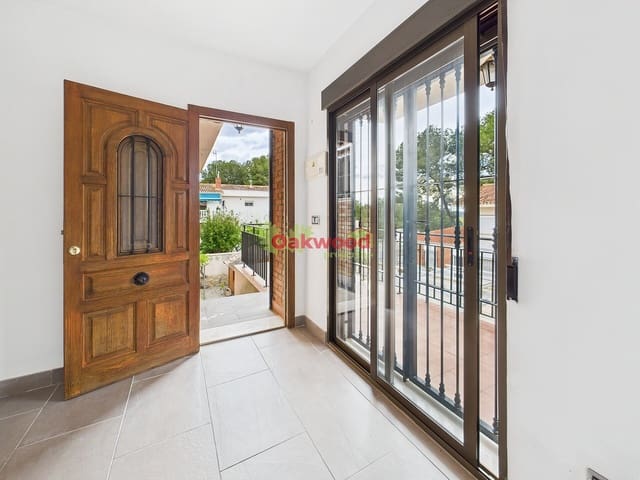 4 slaapkamer Appartement te koop in Pinar de Campoverde, Pilar de la Horadada met zwembad - € 214.000 (Ref: 8933485)