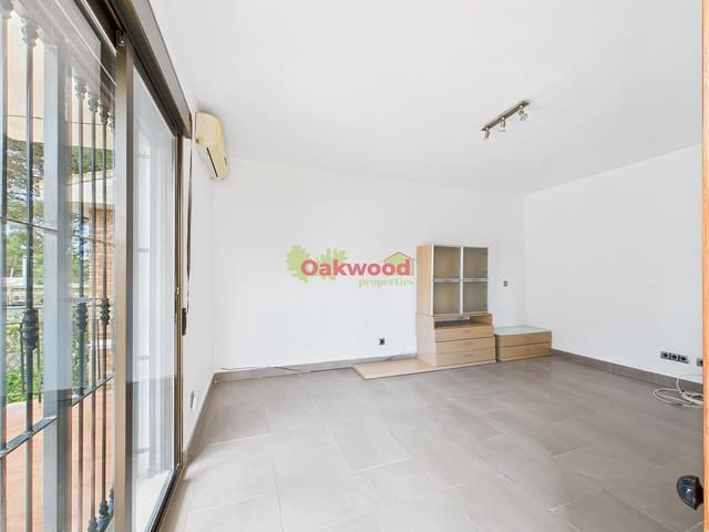 4 slaapkamer Appartement te koop in Pinar de Campoverde, Pilar de la Horadada met zwembad - € 214.000 (Ref: 8933485)