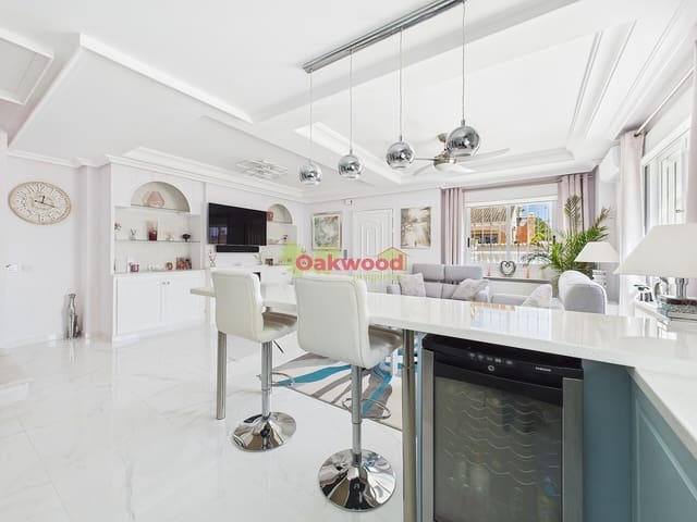 3 Zimmer Villa zu verkaufen in Pinar de Campoverde, Pilar de la Horadada mit Pool - 369.000 € (Ref: 8953127)