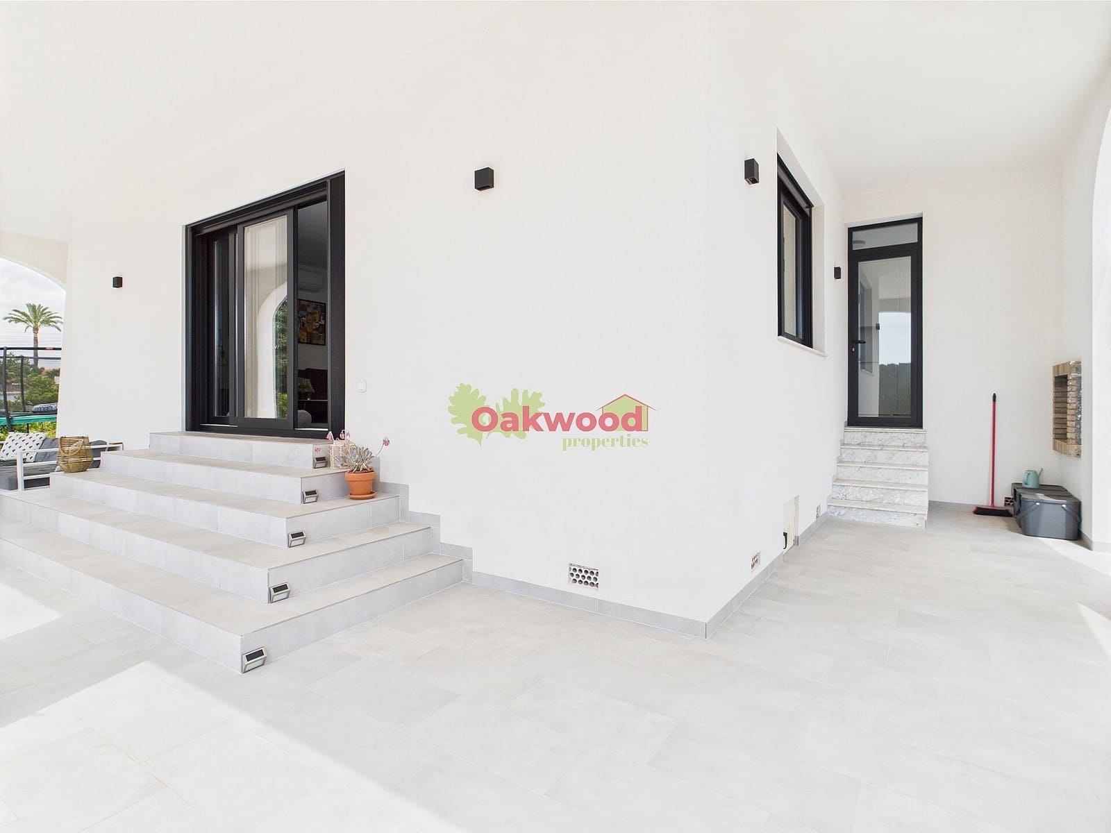 4 slaapkamer Villa te koop in Pinar de Campoverde met zwembad - € 649.000 (Ref: 8981410)