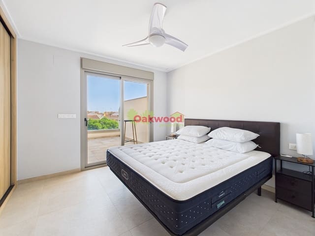 Apartamento de 2 habitaciones en Torre de la Horadada, Pilar de la Horadada en venta con piscina - 495.000 € (Ref: 9151026)