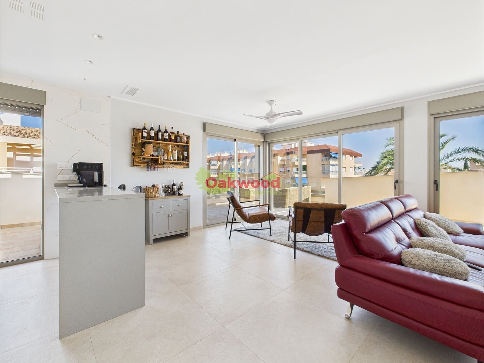 Apartamento de 2 habitaciones en Torre de la Horadada en venta con piscina - 495.000 € (Ref: 9151026)