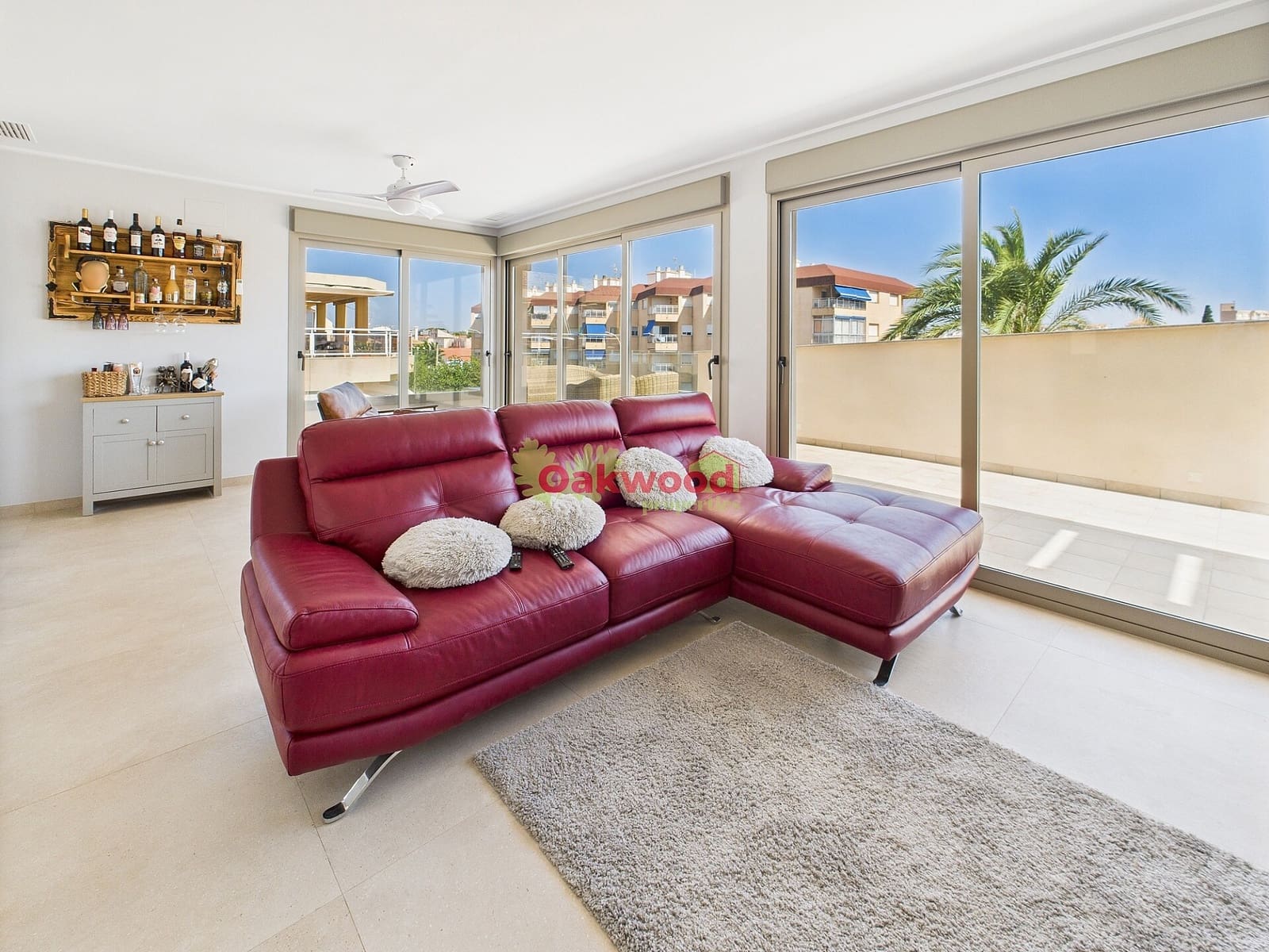 Apartamento de 2 habitaciones en Torre de la Horadada en venta con piscina - 495.000 € (Ref: 9151026)