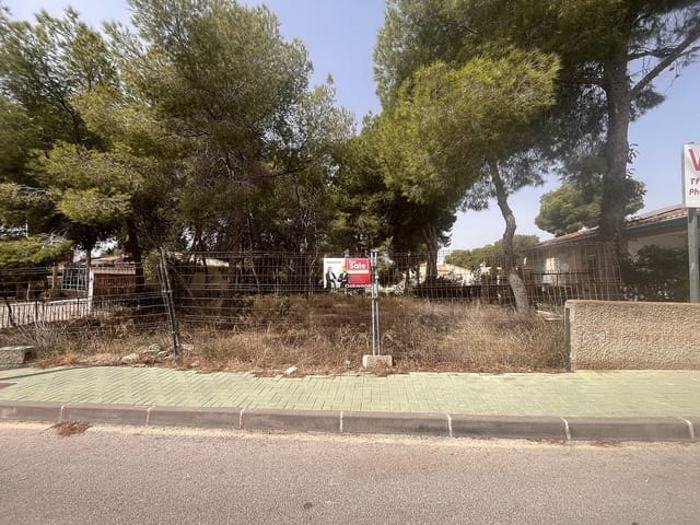 Mark till salu i Pinar de Campoverde, Pilar de la Horadada - 135 000 € (Ref: 9211400)