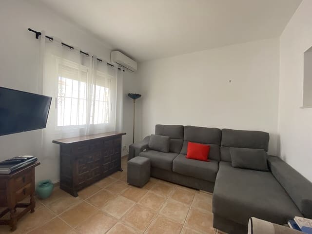 2 quarto Moradia em Banda para venda em Pinar de Campoverde, Pilar de la Horadada com piscina - 154 000 € (Ref: 9231796)