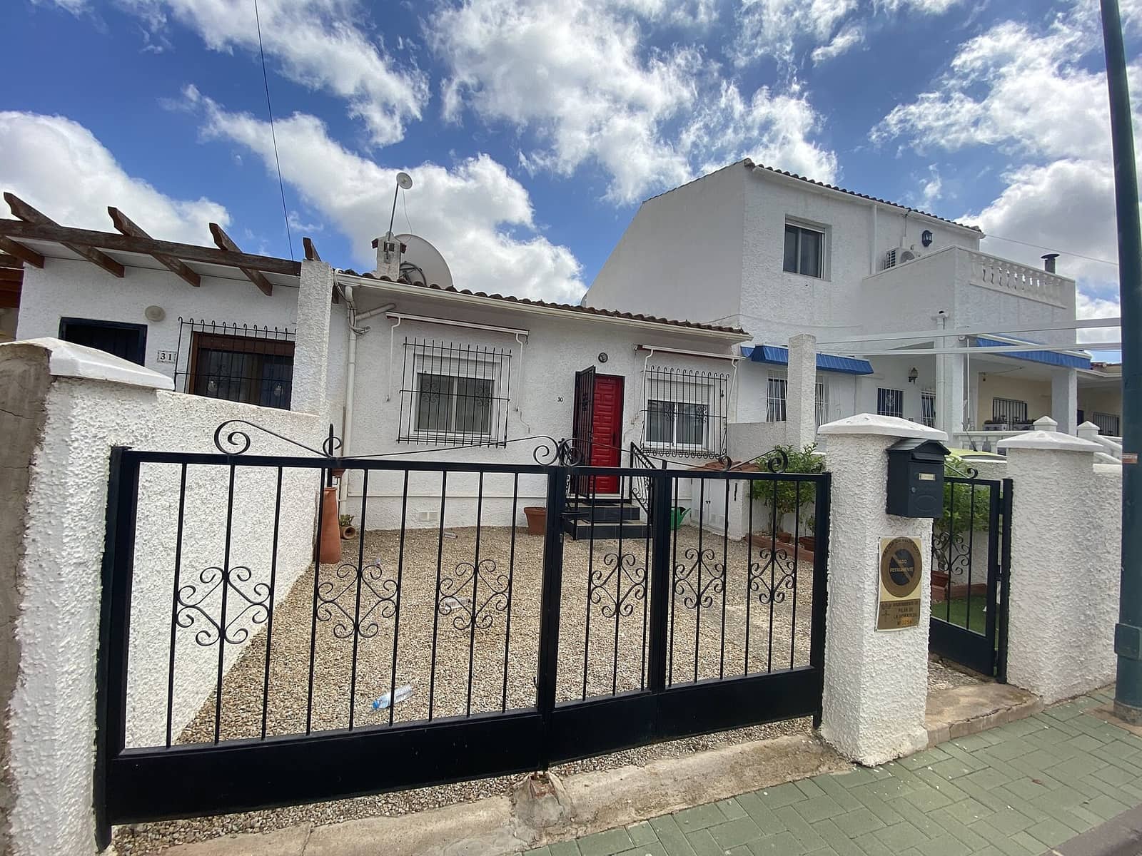 2 makuuhuone Rivitalo myytävänä paikassa Pinar de Campoverde mukana uima-altaan - 154 000 € (Ref: 9231796)