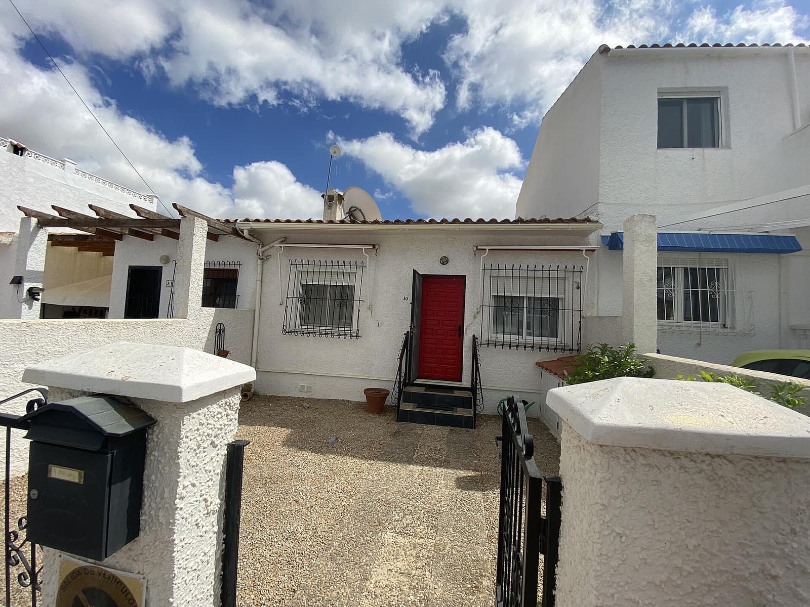 2 makuuhuone Rivitalo myytävänä paikassa Pinar de Campoverde mukana uima-altaan - 154 000 € (Ref: 9231796)