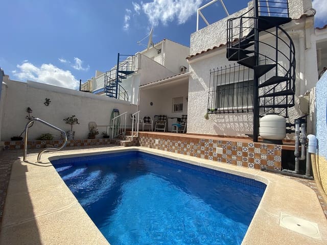 2 quarto Moradia em Banda para venda em Pinar de Campoverde, Pilar de la Horadada com piscina - 154 000 € (Ref: 9231796)