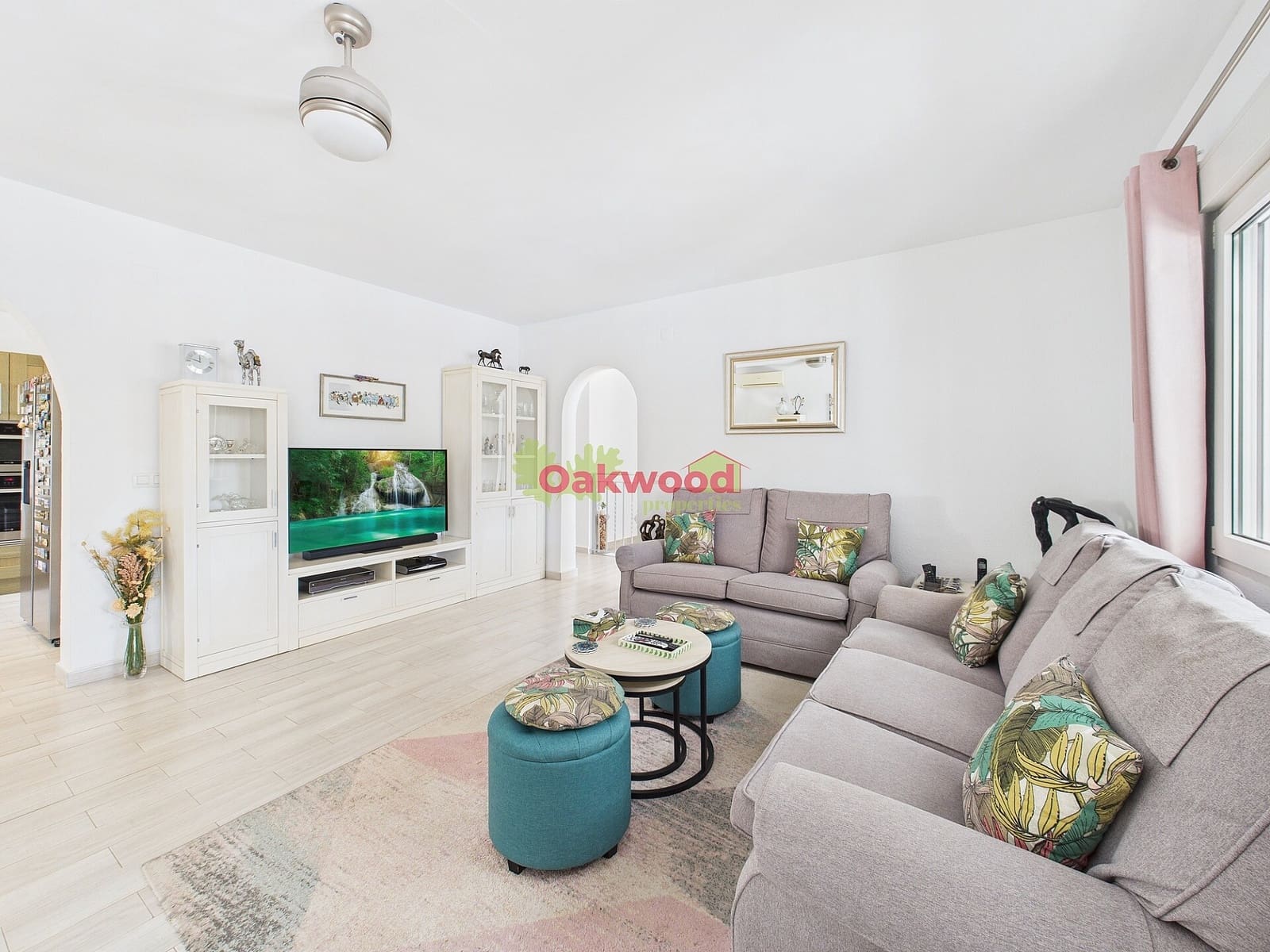 6 bedroom Villa for sale in Pinar de Campoverde with pool garage - € 525,000 (Ref: 9233144)