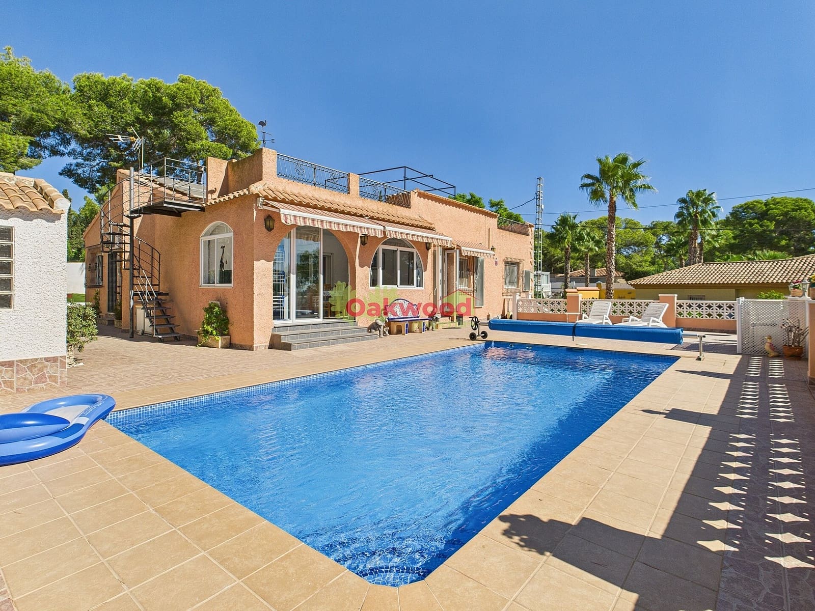6 bedroom Villa for sale in Pinar de Campoverde with pool garage - € 525,000 (Ref: 9233144)