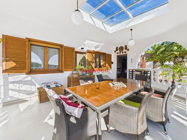 3 soverom Villa til salgs i Mil Palmeras, Pilar de la Horadada med svømmebasseng garasje - € 599 000 (Ref: 9293854)