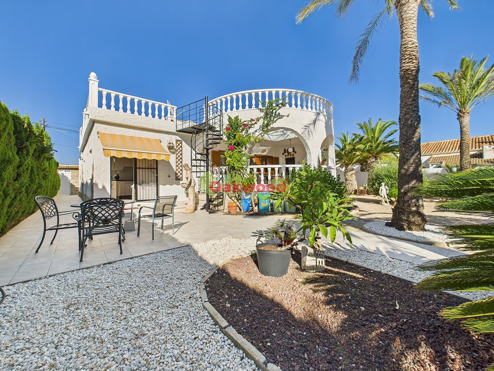 3 soverom Villa til salgs i Pilar de la Horadada med svømmebasseng garasje - € 599 000 (Ref: 9293854)