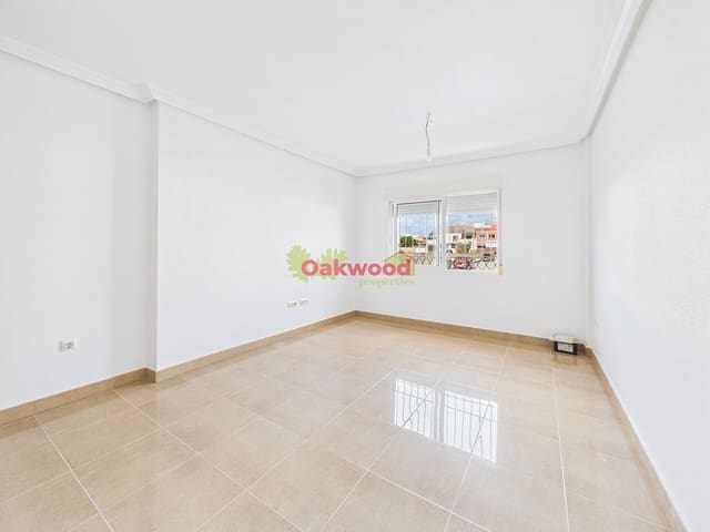 2 bedroom Apartment for sale in Pilar de la Horadada ciudad, Pilar de la Horadada with pool - € 142,950 (Ref: 9311455)