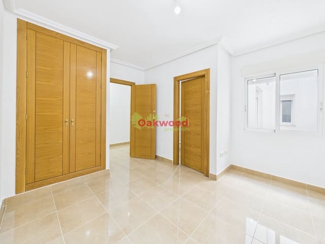 2 bedroom Apartment for sale in Pilar de la Horadada ciudad, Pilar de la Horadada with pool - € 142,950 (Ref: 9311455)