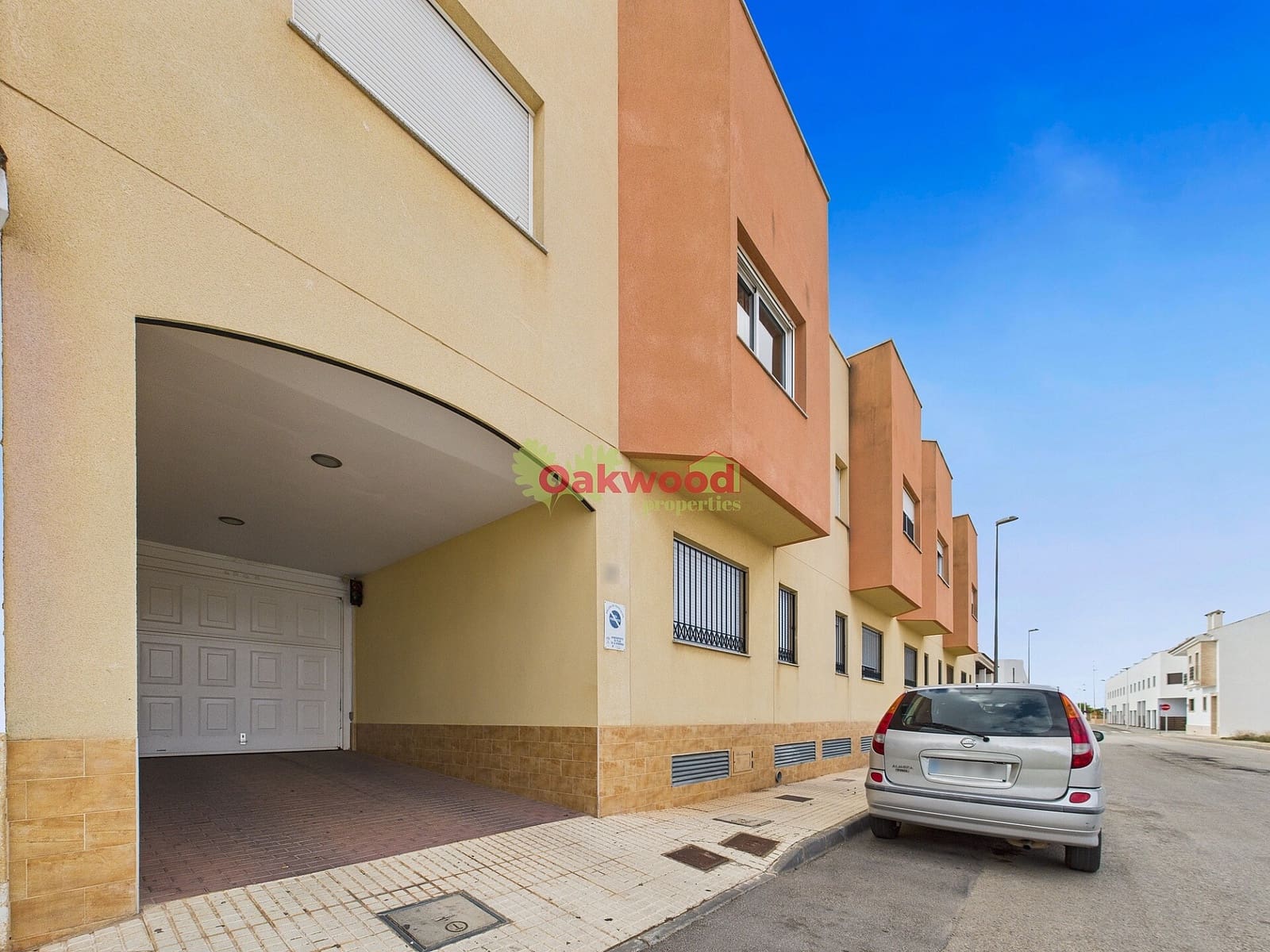 2 bedroom Apartment for sale in Pilar de la Horadada with pool - € 142,950 (Ref: 9311455)