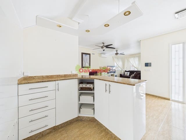 3 quarto Moradia para venda em Pinar de Campoverde, Pilar de la Horadada com piscina - 319 500 € (Ref: 9313875)