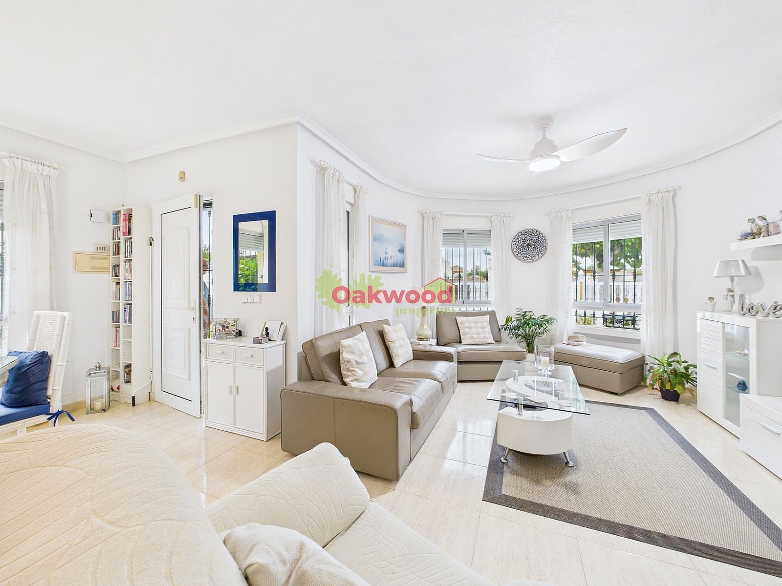 3 Zimmer Villa zu verkaufen in Pinar de Campoverde mit Pool - 325.000 € (Ref: 9324427)