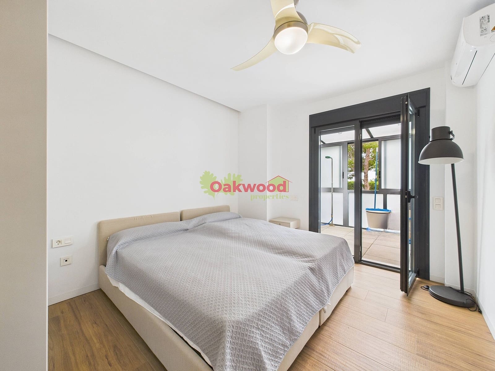 4 sypialnia Willa na sprzedaż w Pinar de Campoverde z basenem garażem - 780 000 € (Ref: 9345106)