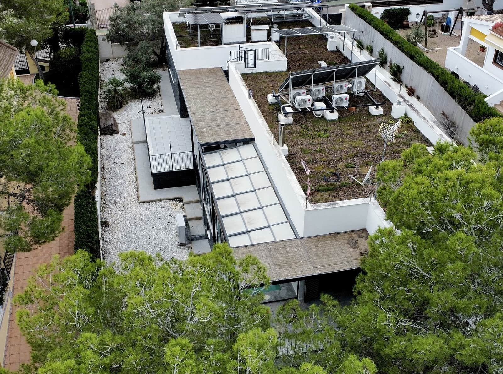 4 sypialnia Willa na sprzedaż w Pinar de Campoverde z basenem garażem - 780 000 € (Ref: 9345106)