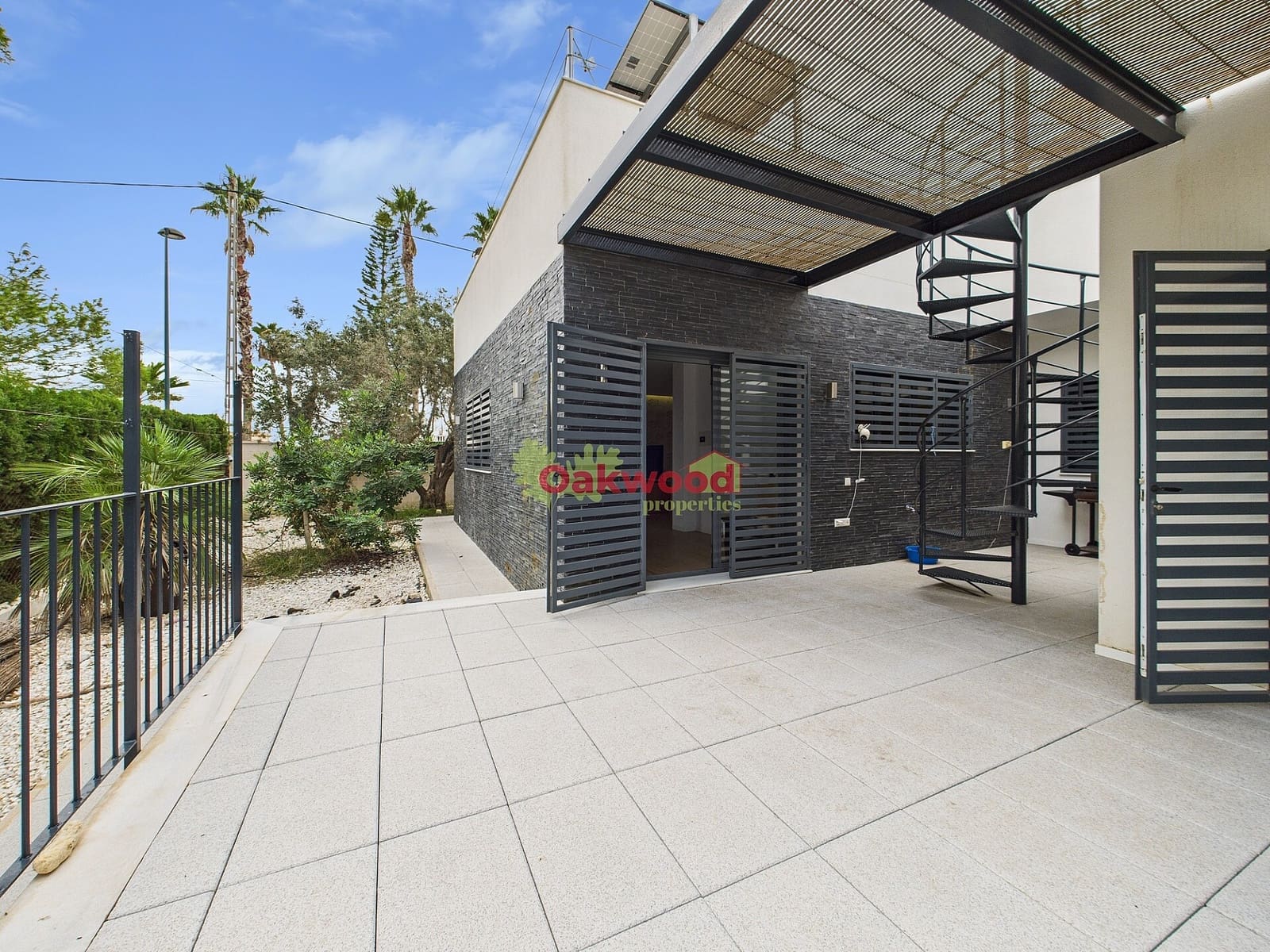 4 sypialnia Willa na sprzedaż w Pinar de Campoverde z basenem garażem - 780 000 € (Ref: 9345106)