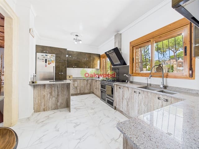 5 makuuhuone Huvila myytävänä paikassa Pinar de Campoverde, Pilar de la Horadada mukana uima-altaan - 950 000 € (Ref: 9345228)