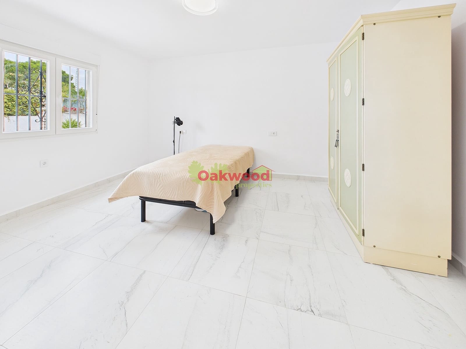 6 bedroom Villa for sale in Pinar de Campoverde with pool garage - € 569,000 (Ref: 9360767)