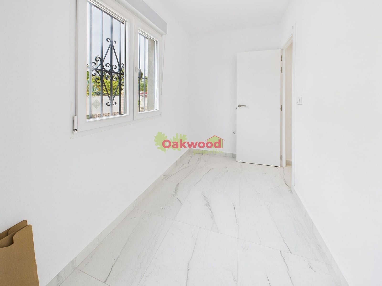 6 bedroom Villa for sale in Pinar de Campoverde with pool garage - € 569,000 (Ref: 9360767)