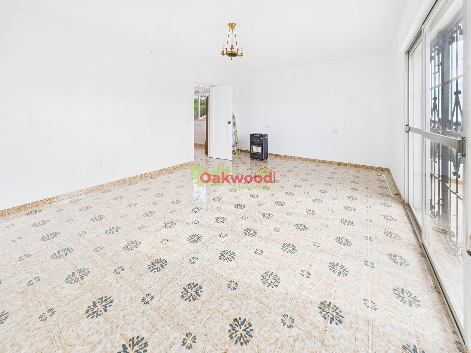 6 bedroom Villa for sale in Pinar de Campoverde with pool garage - € 569,000 (Ref: 9360767)