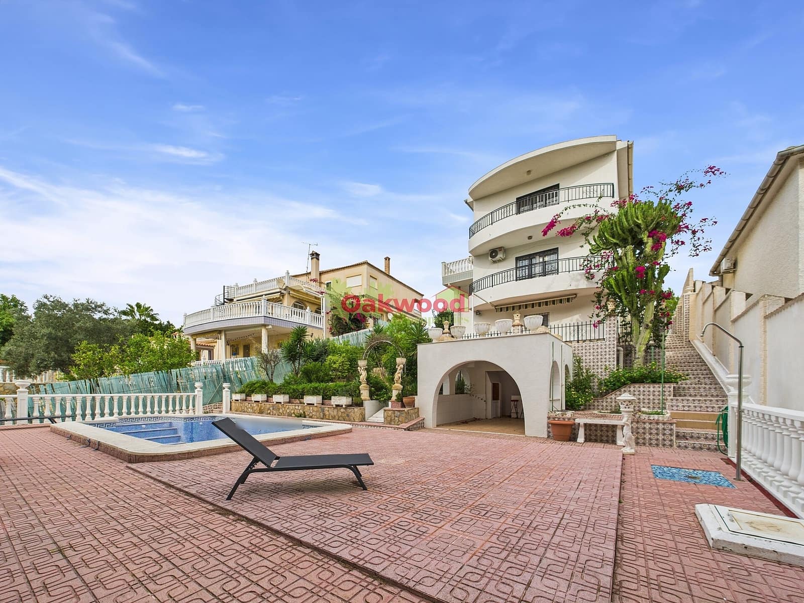 6 bedroom Villa for sale in Pinar de Campoverde with pool garage - € 569,000 (Ref: 9360767)