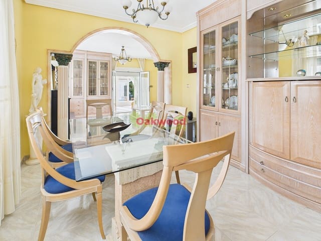 3 bedroom Villa for sale in Pinar de Campoverde, Pilar de la Horadada with pool - € 369,900 (Ref: 9388660)