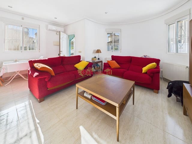 Chalet de 3 habitaciones en Pinar de Campoverde, Pilar de la Horadada en venta con piscina - 259.900 € (Ref: 9417713)