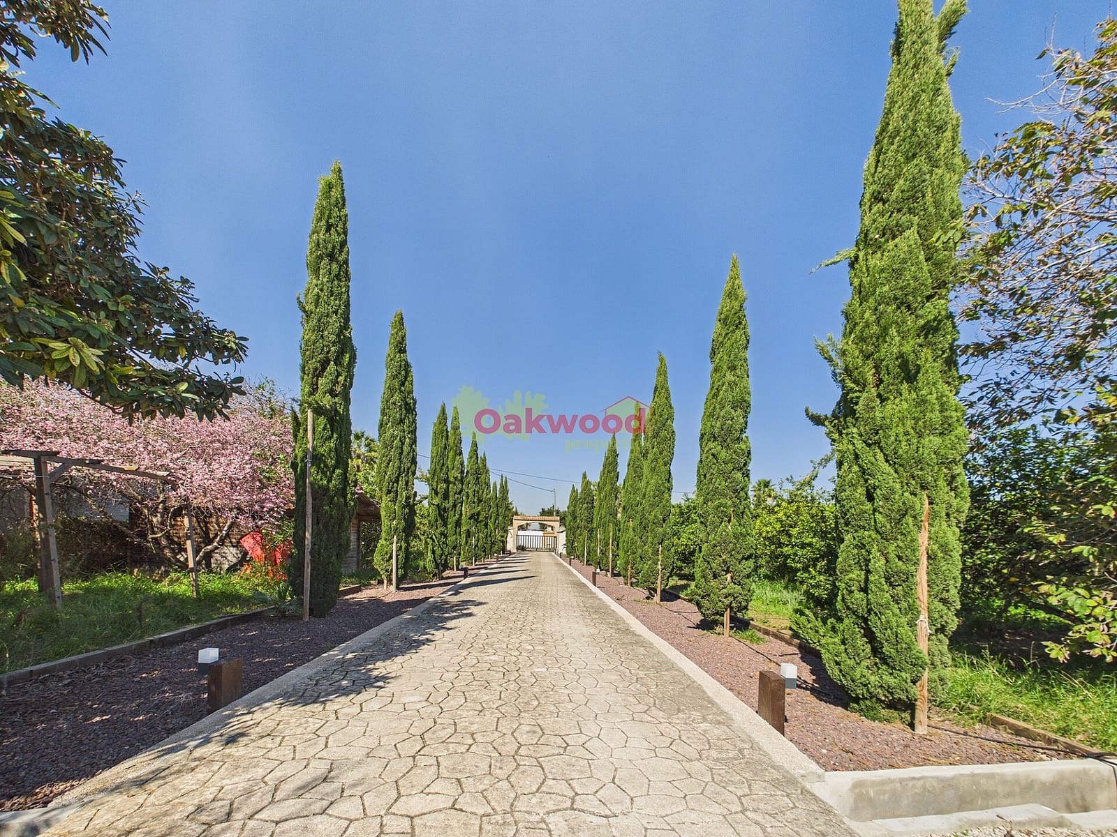 3 bedroom Villa for sale in Orihuela Costa with pool garage - € 1,250,000 (Ref: 9645770)