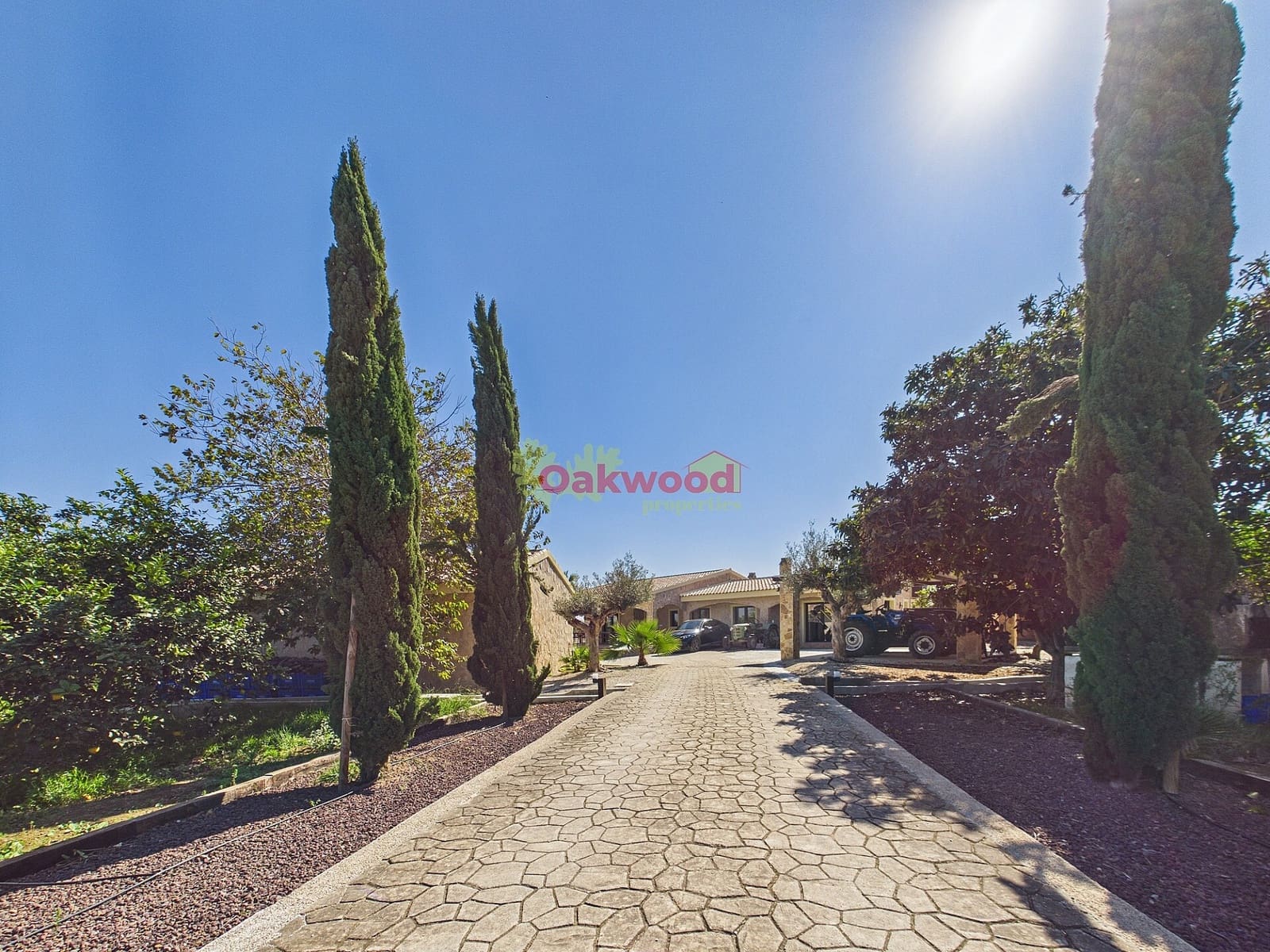 3 bedroom Villa for sale in Orihuela Costa with pool garage - € 1,250,000 (Ref: 9645770)