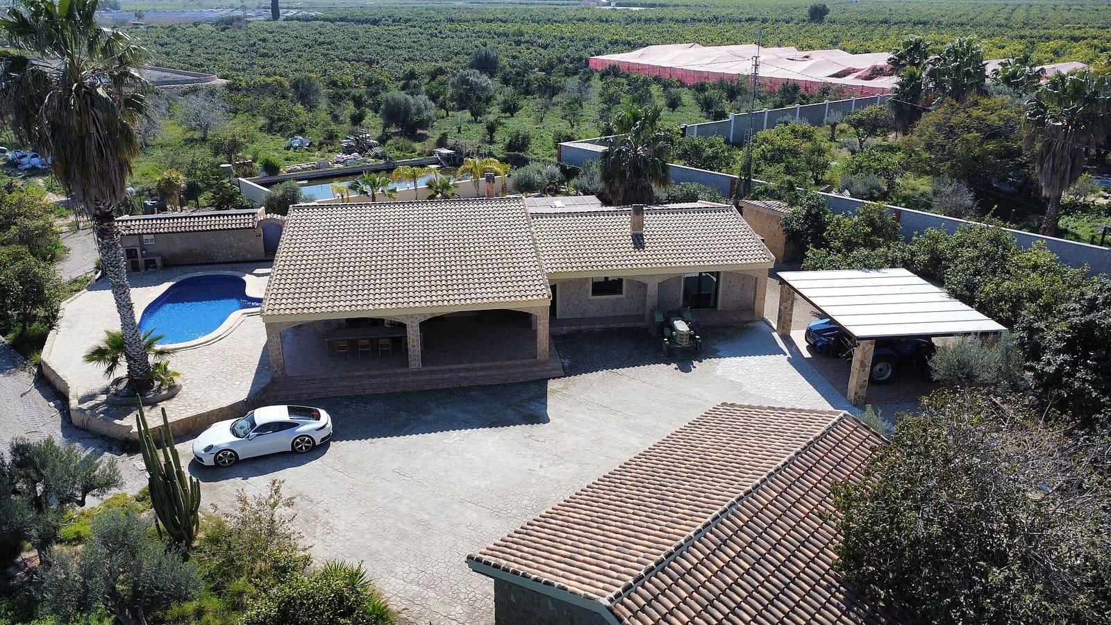 3 bedroom Villa for sale in Orihuela Costa with pool garage - € 1,250,000 (Ref: 9645770)