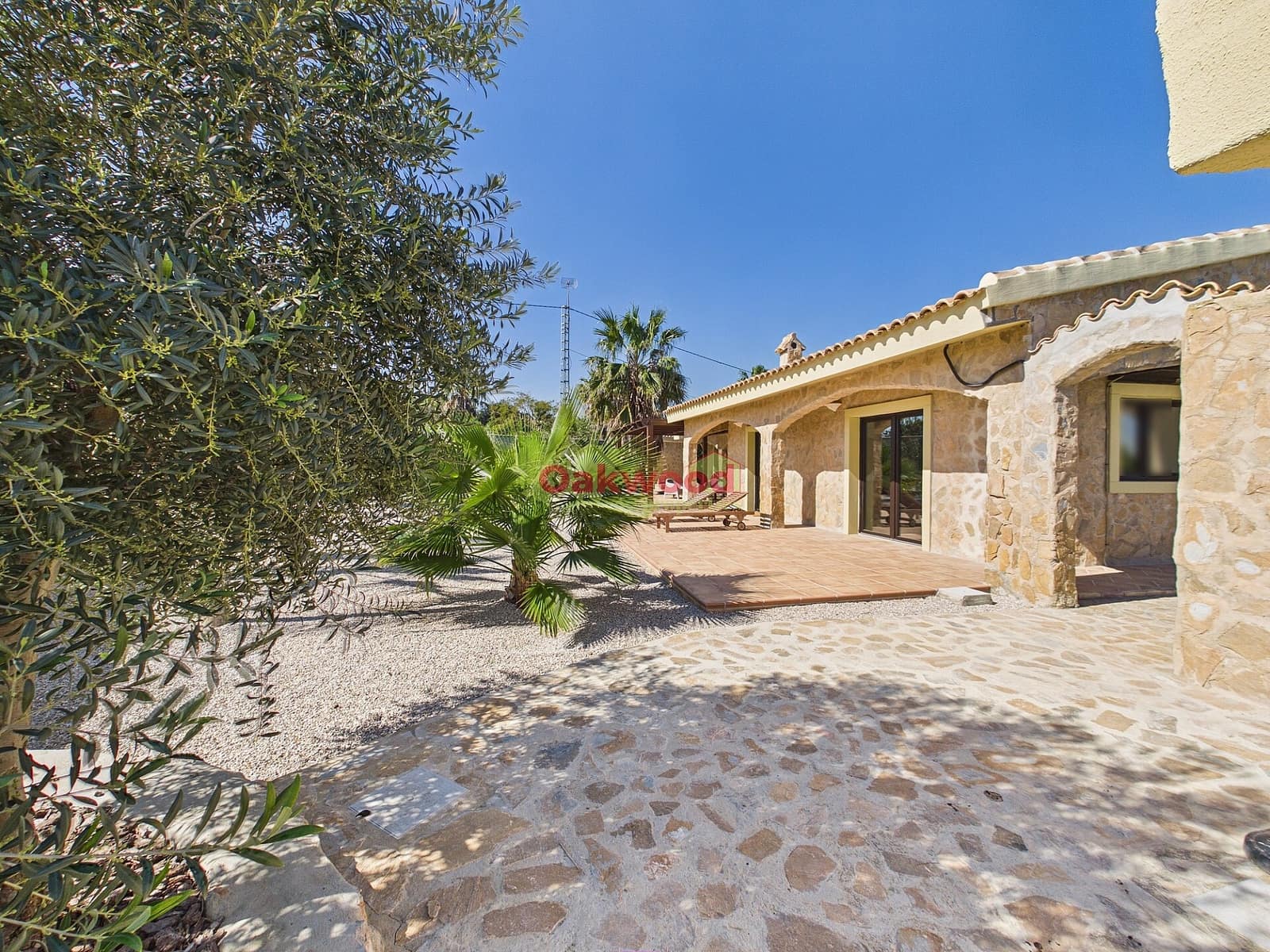 3 bedroom Villa for sale in Orihuela Costa with pool garage - € 1,250,000 (Ref: 9645770)