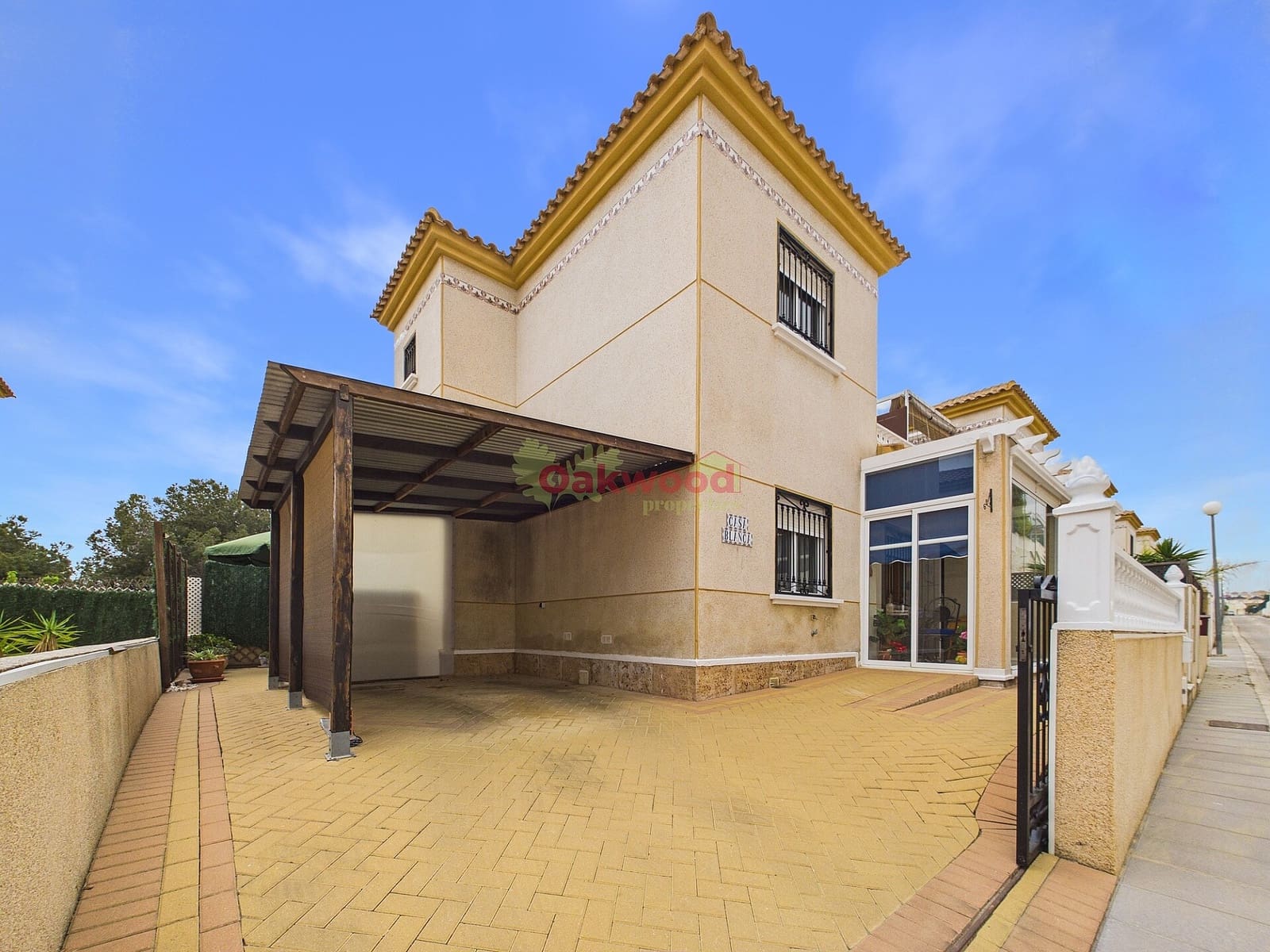 2 makuuhuone Paritalo myytävänä paikassa Pinar de Campoverde mukana uima-altaan - 136 500 € (Ref: 9654125)