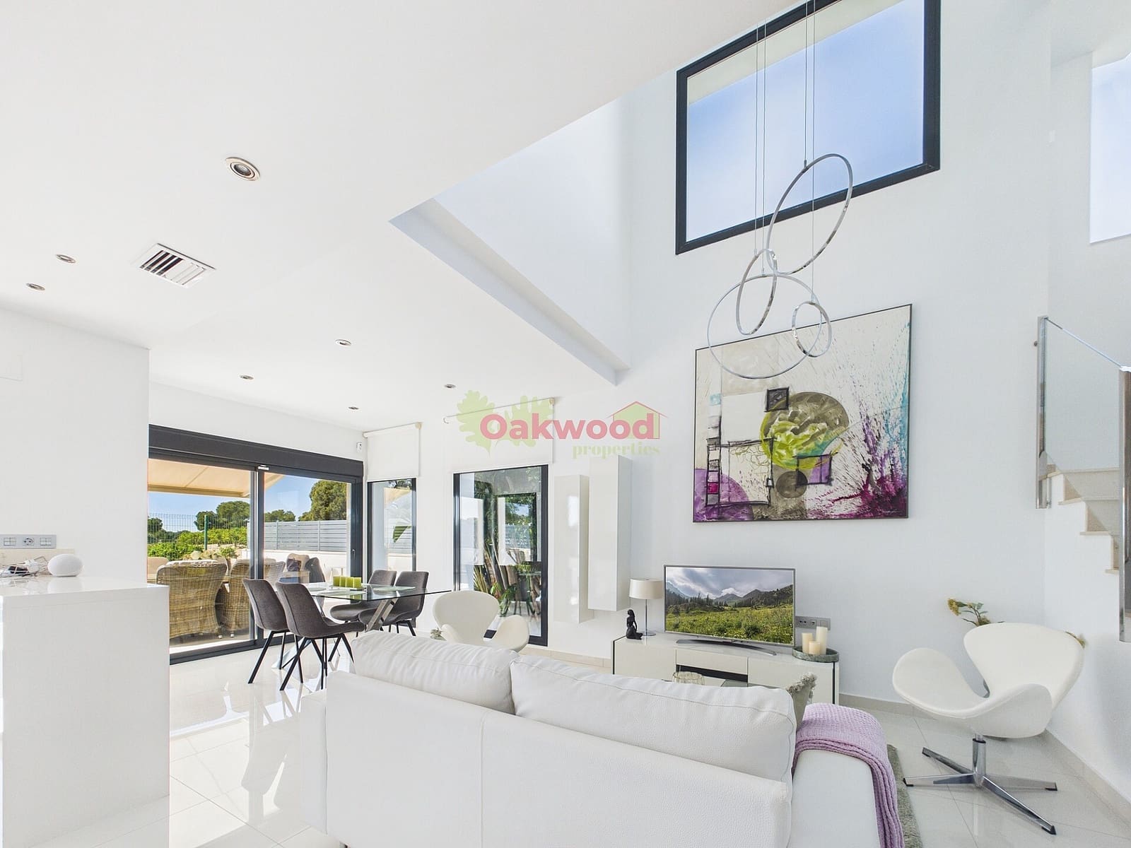 Chalet de 3 habitaciones en Pilar de la Horadada en venta con piscina - 449.000 € (Ref: 9691620)