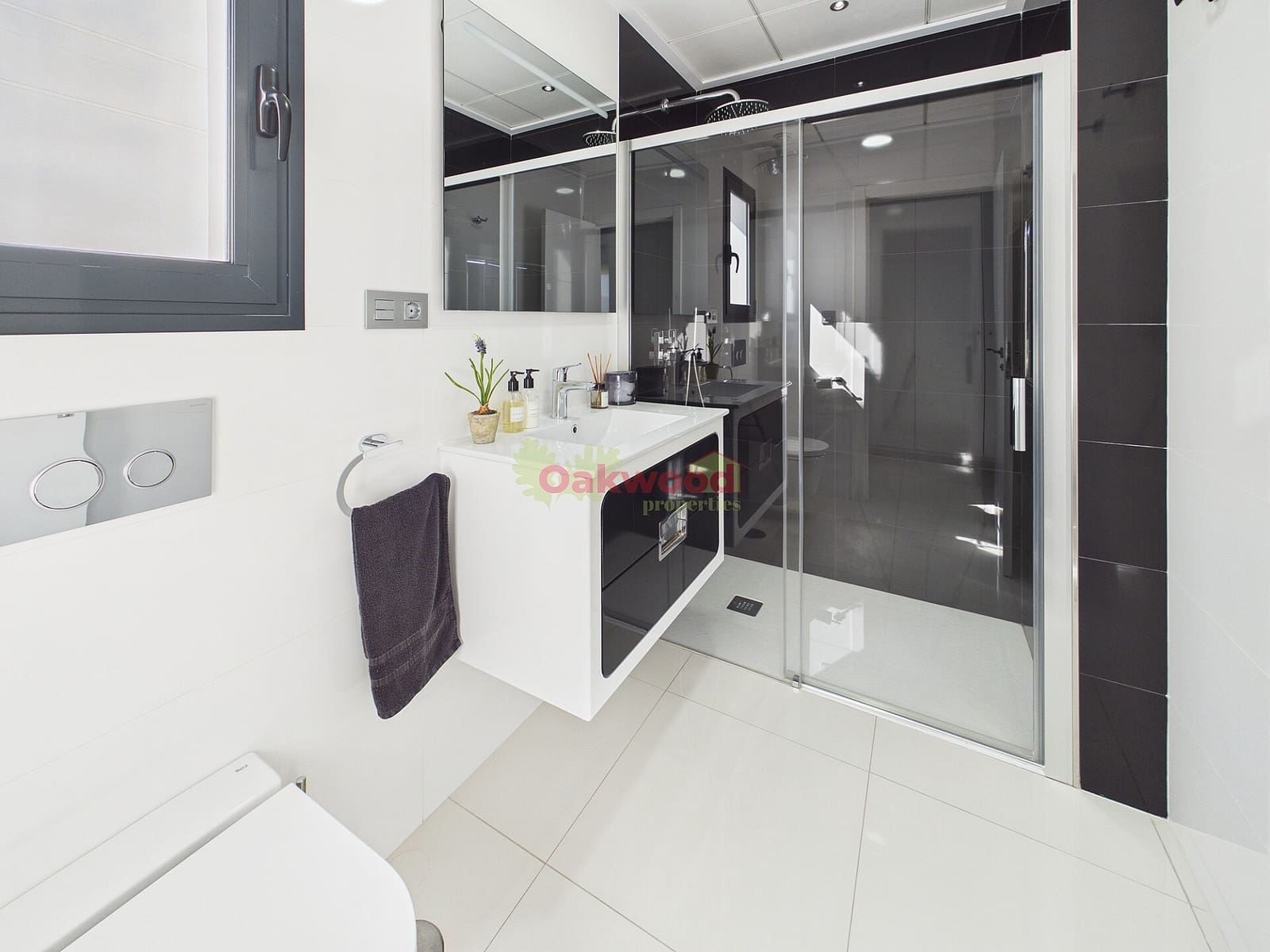 Chalet de 3 habitaciones en Pilar de la Horadada en venta con piscina - 449.000 € (Ref: 9691620)