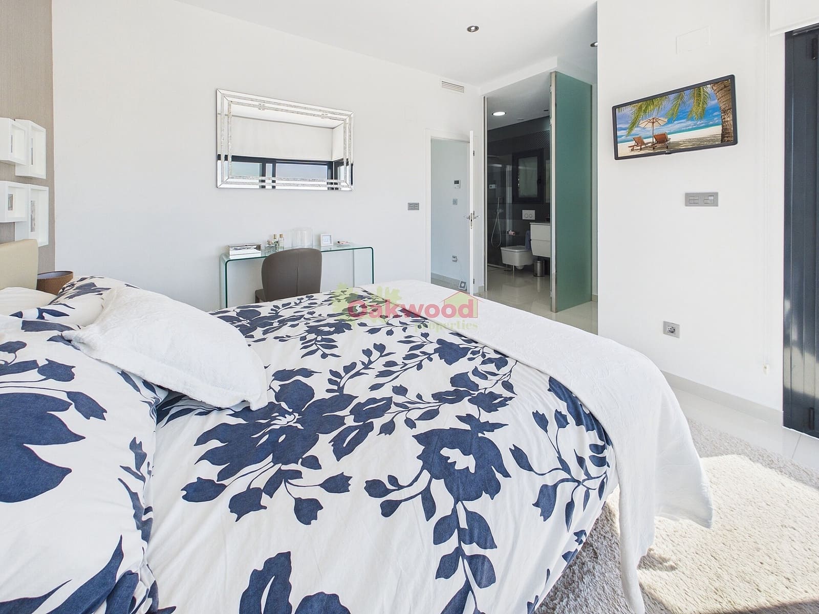 Chalet de 3 habitaciones en Pilar de la Horadada en venta con piscina - 449.000 € (Ref: 9691620)