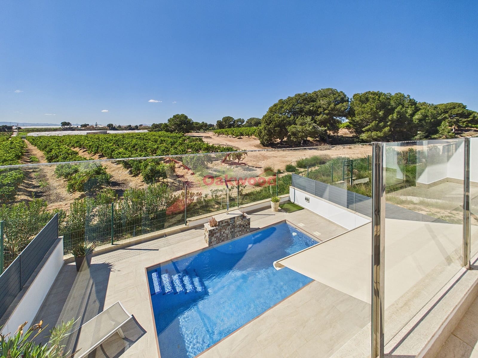 Chalet de 3 habitaciones en Pilar de la Horadada en venta con piscina - 449.000 € (Ref: 9691620)