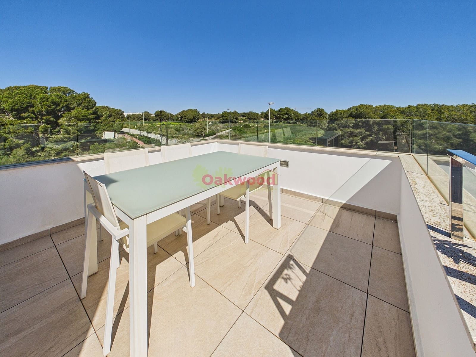 Chalet de 3 habitaciones en Pilar de la Horadada en venta con piscina - 449.000 € (Ref: 9691620)