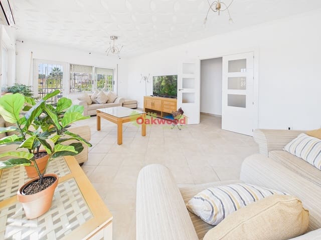 5 quarto Moradia para venda em Pinar de Campoverde, Pilar de la Horadada com piscina garagem - 499 000 € (Ref: 9691621)