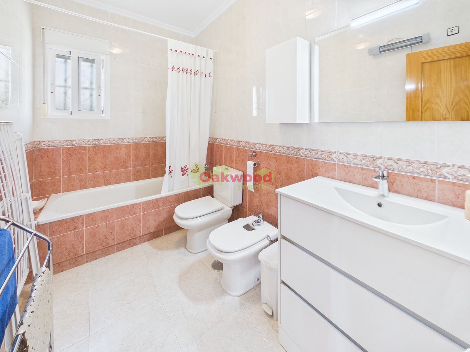 2 bedroom Villa for sale in Pinar de Campoverde with pool - € 270,000 (Ref: 9819298)