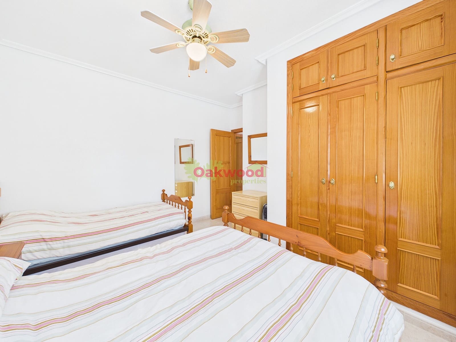 2 bedroom Villa for sale in Pinar de Campoverde with pool - € 270,000 (Ref: 9819298)