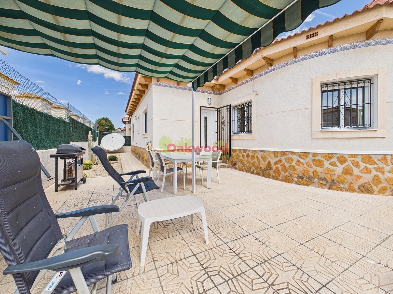 2 bedroom Villa for sale in Pinar de Campoverde with pool - € 270,000 (Ref: 9819298)