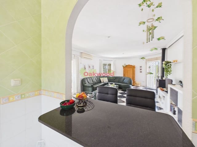 4 camera da letto Villa in vendita in Pilar de la Horadada con piscina garage - 420.000 € (Rif: 9872062)