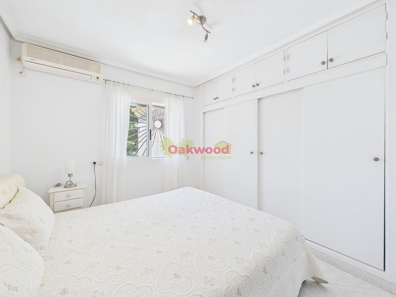 4 camera da letto Villa in vendita in Pilar de la Horadada con piscina garage - 420.000 € (Rif: 9872062)