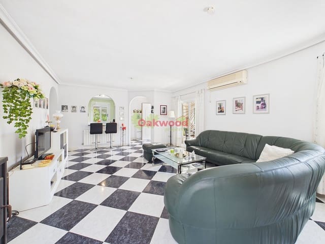 4 camera da letto Villa in vendita in Pilar de la Horadada con piscina garage - 420.000 € (Rif: 9872062)